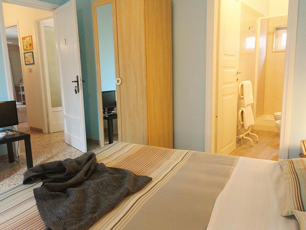 La Casa Di Chicca Apartment Лече Екстериор снимка